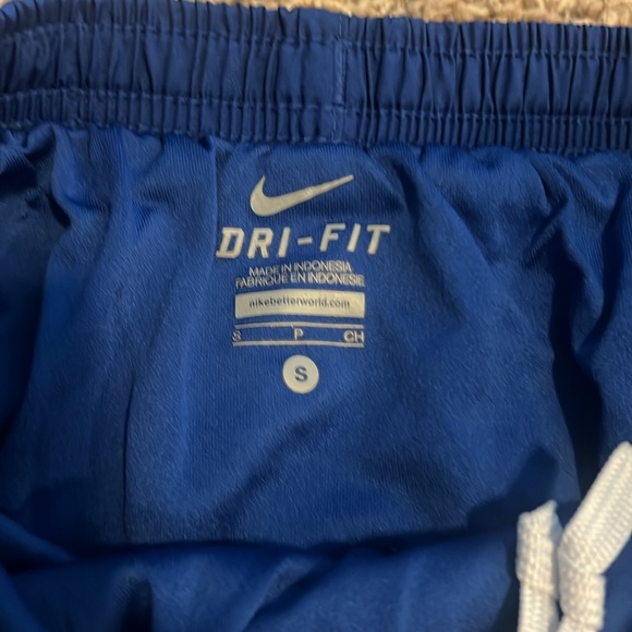 Nike Tempo Texas Rangers Shorts - Picture 3 of 4